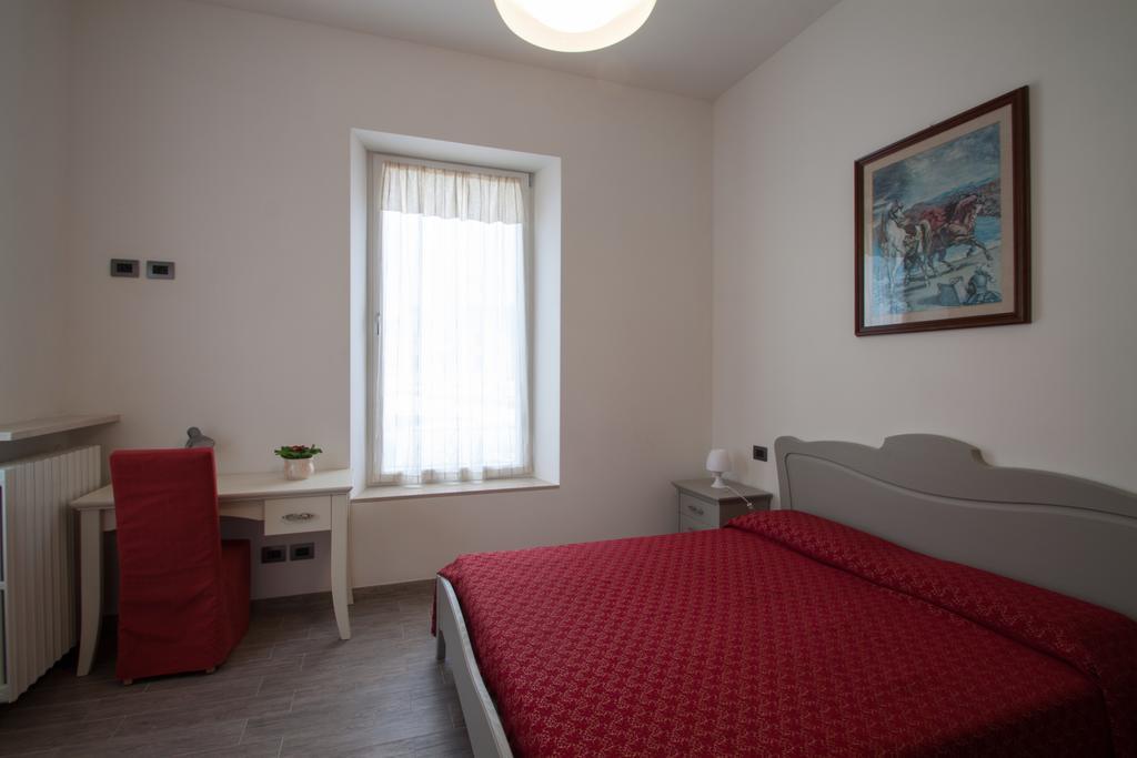 Palazzo Di Primavera Guest House Caprino Veronese Pokój zdjęcie